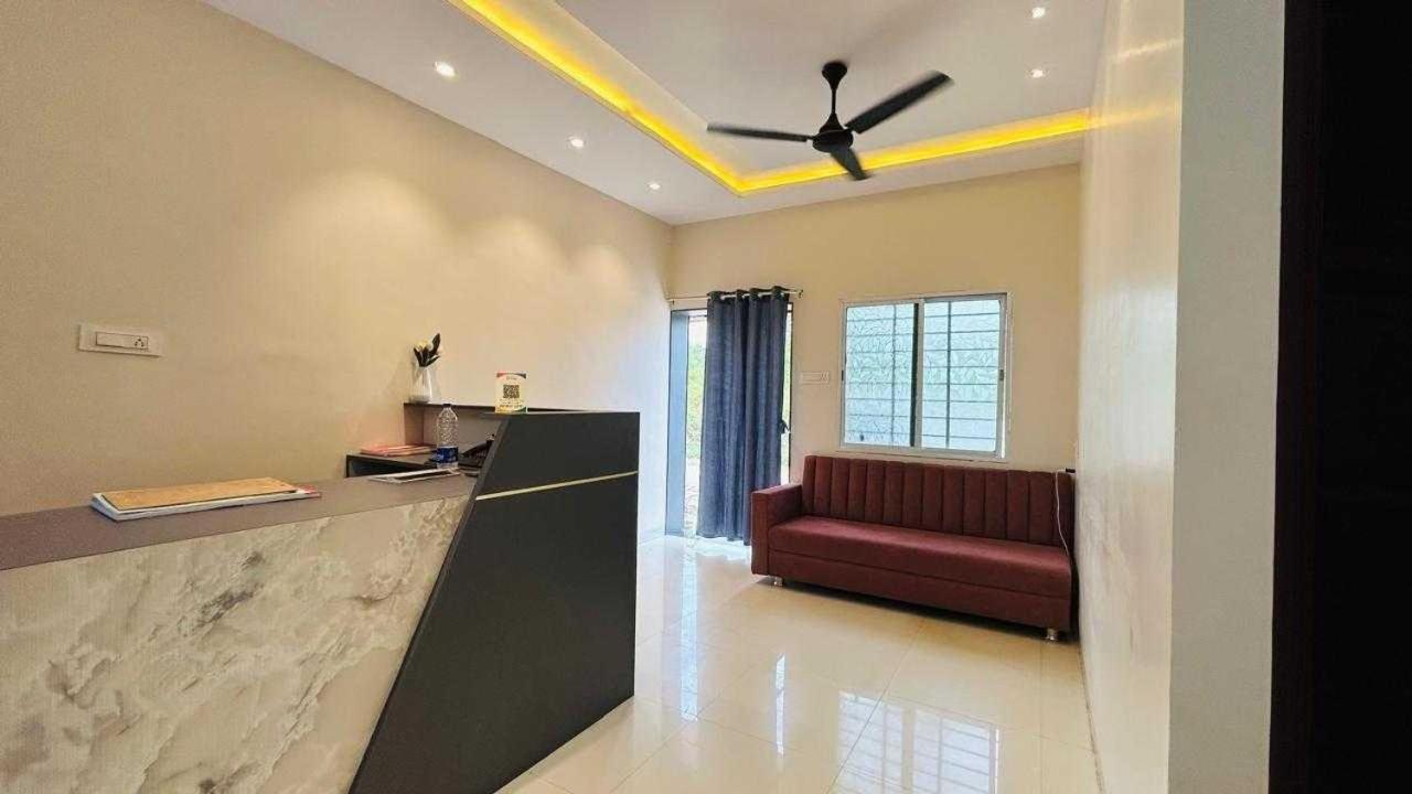 Oyo Hotel Elite Chandrapur Eksteriør bilde